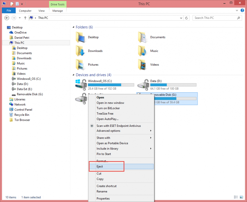Ejecting a USB disk drive in Windows Explorer. (Image Credit: Daniel Petri)