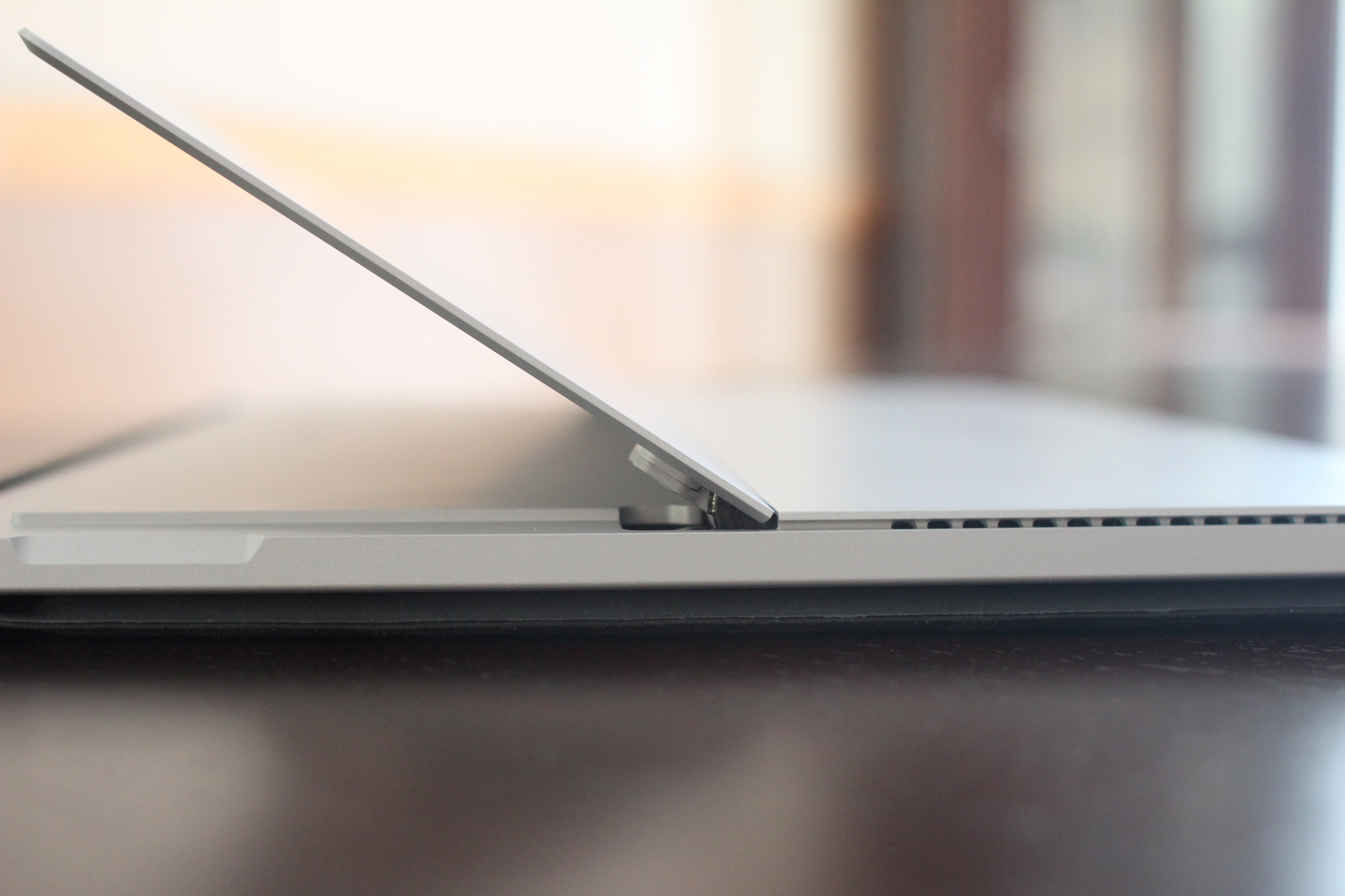 Surface Pro 4 Hinge