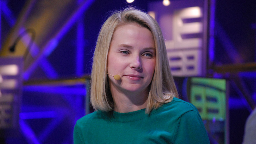 Yahoo Board to Consider Dismantling Company