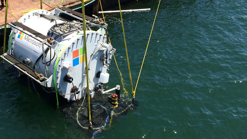 Microsoft is Testing the Viability of Underwater Data Centers