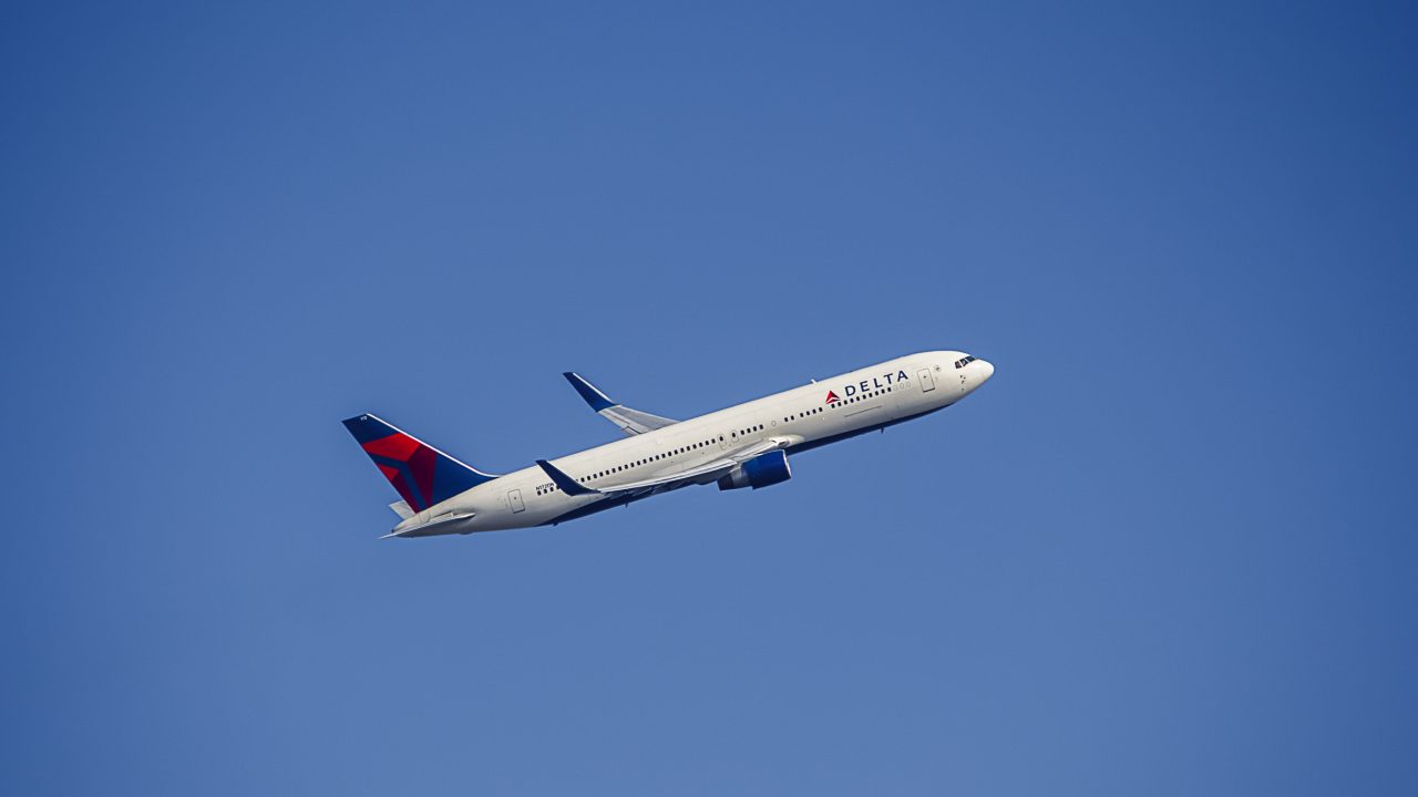 delta airplane hero