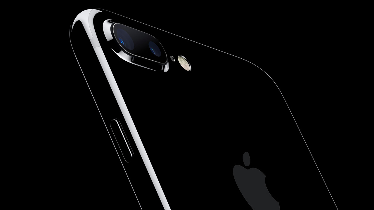 Apple Announces iPhone 7, Apple Watch Series 2