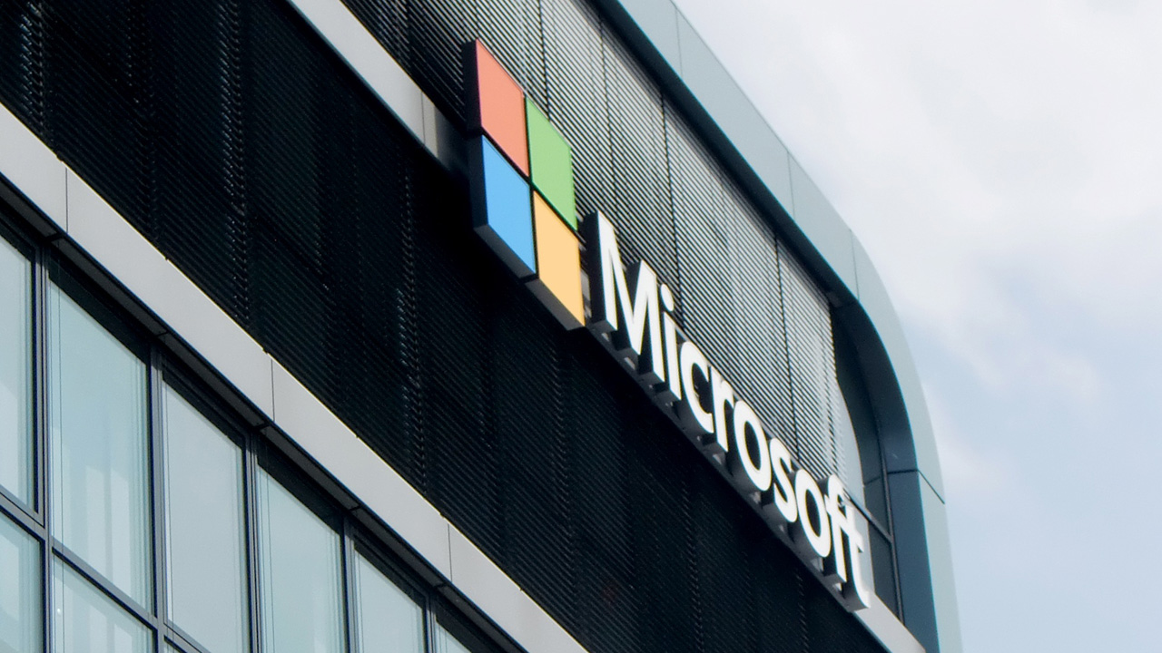 Microsoft Joins Suit Against Immigration Ban