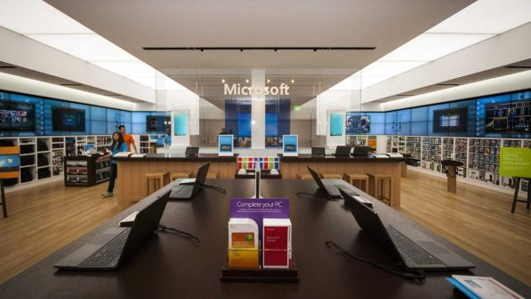busy microsoft store