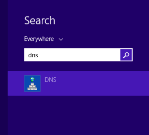 Opening DNS Manager in Windows Server 2012 R2